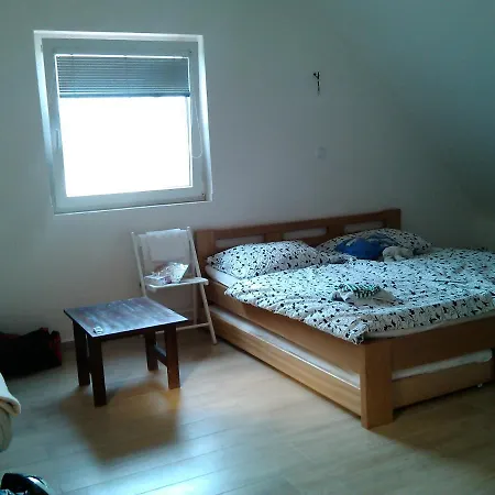Vinný Sklep Kovárna *